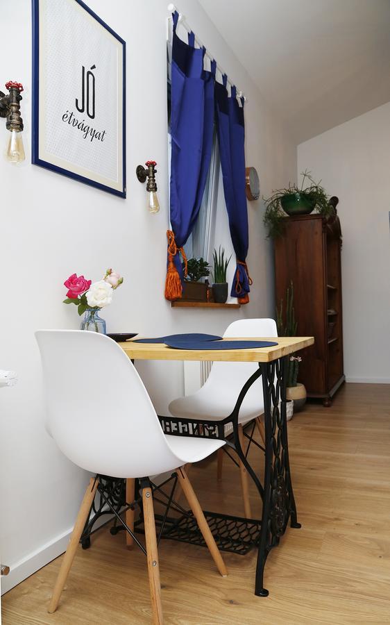 Mini Flat Apartman Печ Экстерьер фото