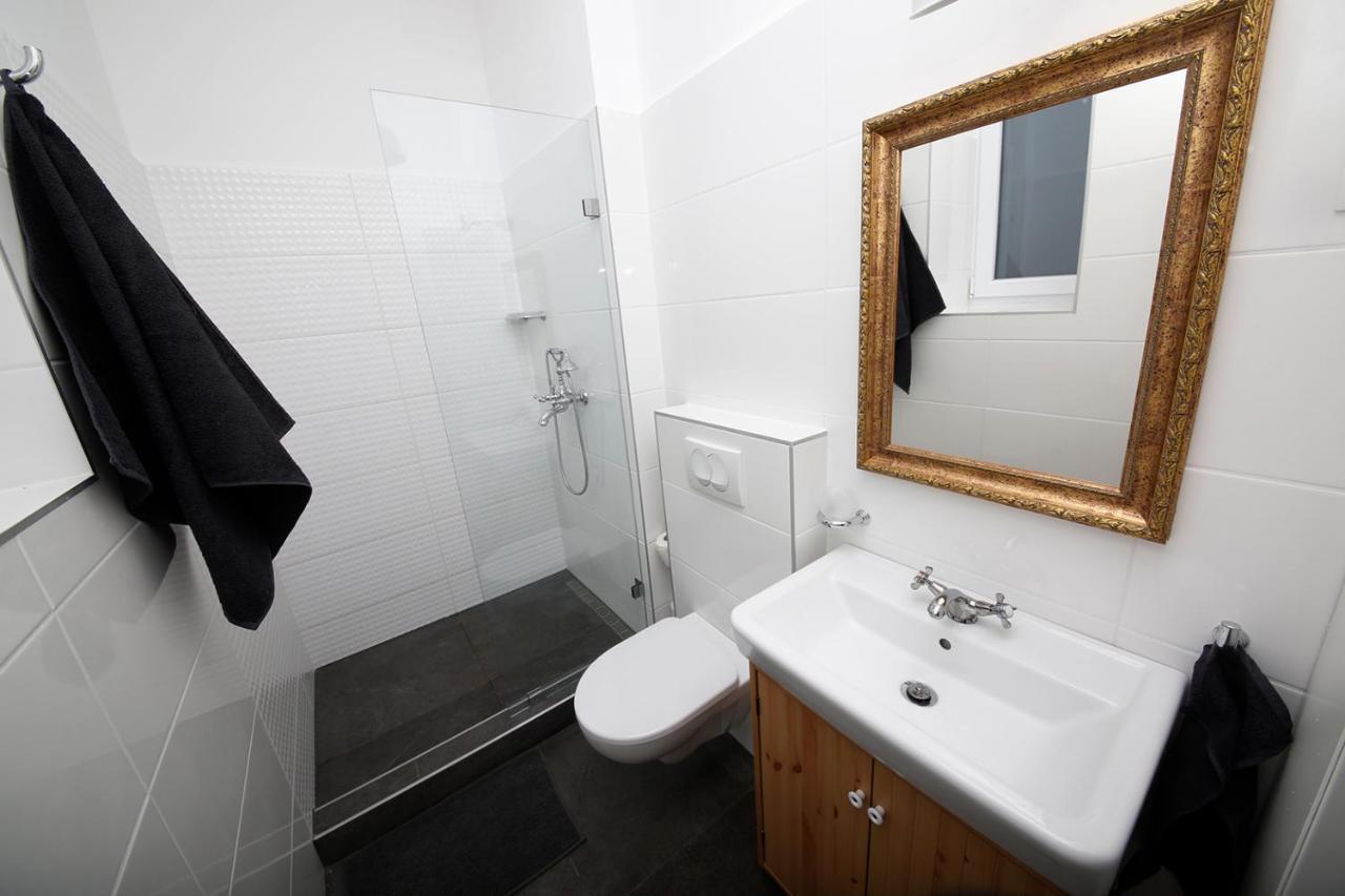 Mini Flat Apartman Печ Экстерьер фото